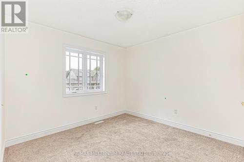 142 Stonebrook Way, Grey Highlands, ON - Indoor Photo Showing Other Room