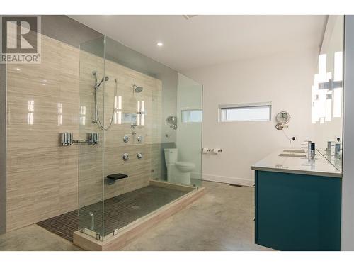 3160 Highway Drive, Trail, BC 