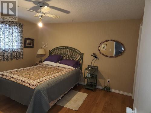 36 Finch Crescent, Osoyoos, BC - Indoor Photo Showing Bedroom