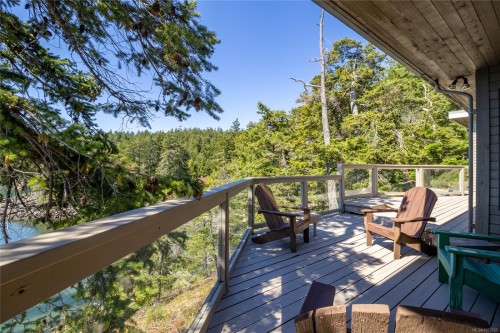 4308 Clam Bay Rd, Pender Island, BC 