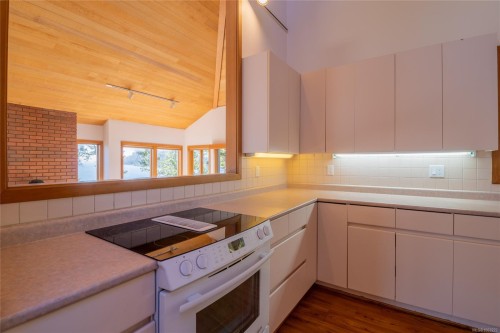 4308 Clam Bay Rd, Pender Island, BC 