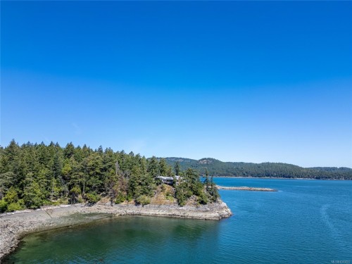 4308 Clam Bay Rd, Pender Island, BC 