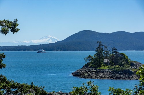 4308 Clam Bay Rd, Pender Island, BC 