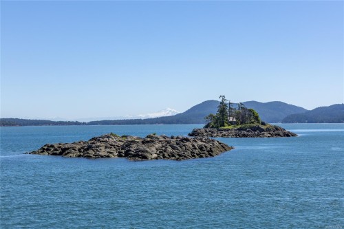 4308 Clam Bay Rd, Pender Island, BC 