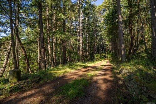 4308 Clam Bay Rd, Pender Island, BC 