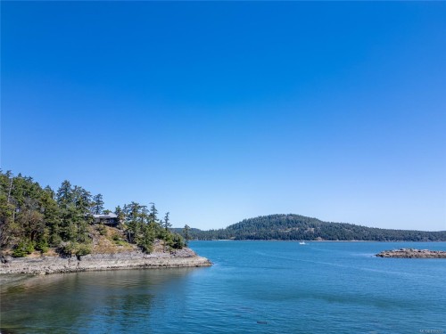4308 Clam Bay Rd, Pender Island, BC 