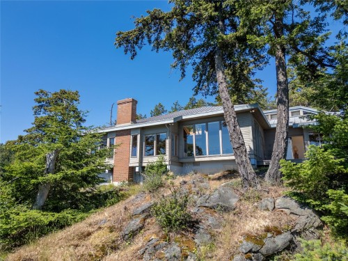 4308 Clam Bay Rd, Pender Island, BC 