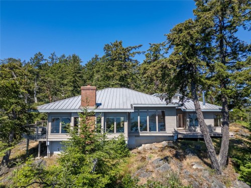 4308 Clam Bay Rd, Pender Island, BC 