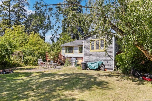 4155 North Rd, Saanich, BC 