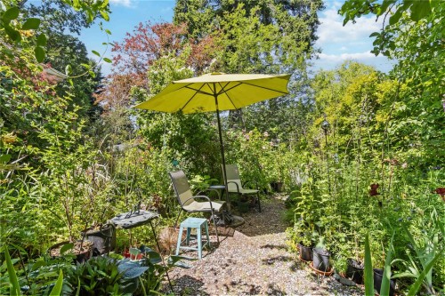 4155 North Rd, Saanich, BC 