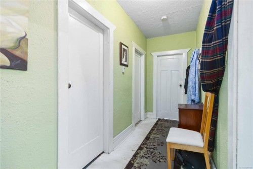 4155 North Rd, Saanich, BC 