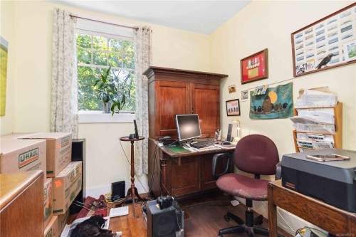 4155 North Rd, Saanich, BC 