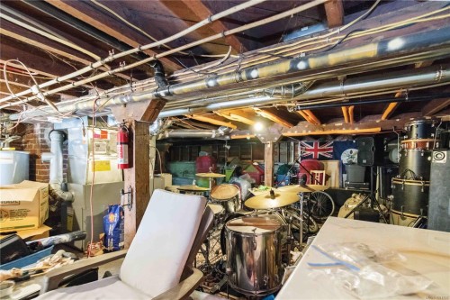 4155 North Rd, Saanich, BC 