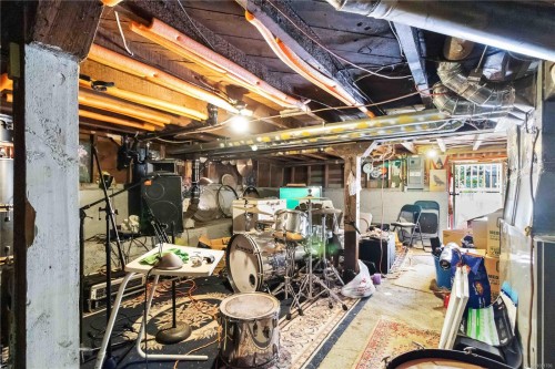 4155 North Rd, Saanich, BC 