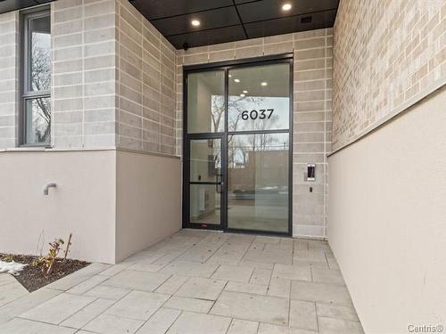 Exterior entrance - 206-6037 Boul. De Maisonneuve O., Montréal (Côte-Des-Neiges/Notre-Dame-De-Grâce), QC -  With Exterior