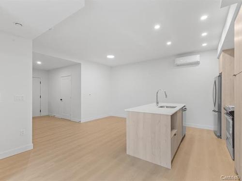 Kitchen - 206-6037 Boul. De Maisonneuve O., Montréal (Côte-Des-Neiges/Notre-Dame-De-Grâce), QC - Indoor