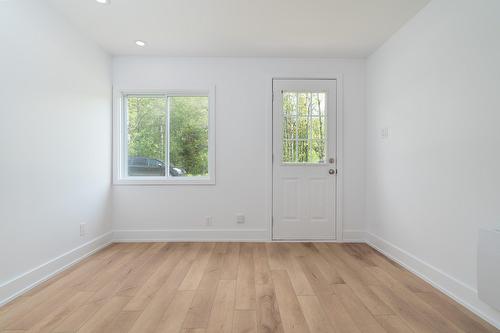 Bureau - 16 Ch. De La Chute, Chute-Saint-Philippe, QC - Indoor Photo Showing Other Room