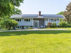 9521 Commercial Street  New Minas, NS B4N 3G3