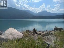 Lot 2 Whiskey Pointe Revelstoke, BC V0G 1R0