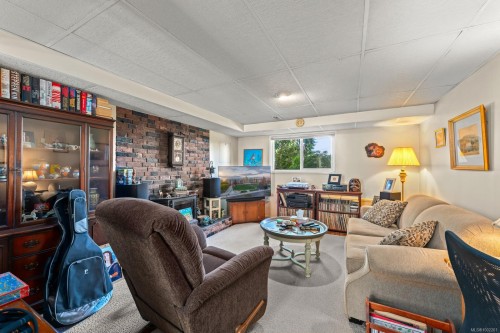 405 Tamarack Rd, Colwood, BC 