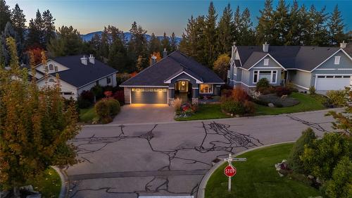 4187 Gallaghers Crescent  Kelowna, BC V1W 3Z9