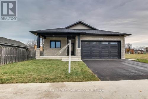 163 Elgin Avenue E, Goderich (Goderich (Town)), ON - Outdoor