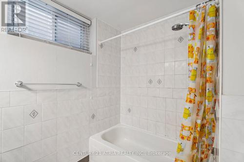 1293 Stouffville Road, Richmond Hill, ON - Indoor Photo Showing Bathroom