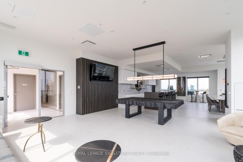 1303-2 Teagarden Court, Toronto, ON - Indoor Photo Showing Other Room