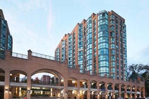 701-150 Dunlop Street E Barrie, ON L4M 6H1