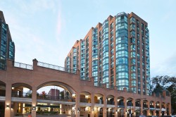 701-150 Dunlop Street E Barrie, ON L4M 6H1