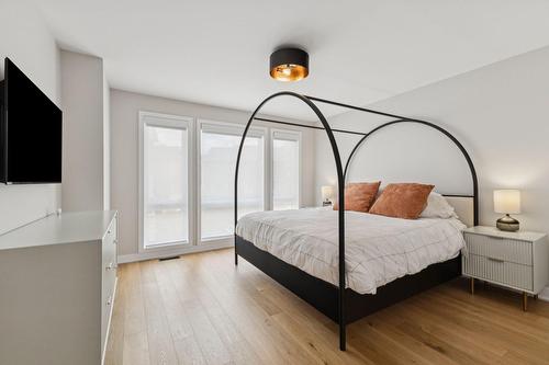 Primary bedroom - 1100 Allée Du Géant, Mont-Tremblant, QC - Indoor Photo Showing Bedroom