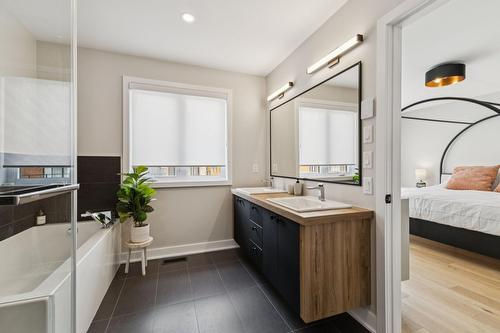 Ensuite bathroom - 1100 Allée Du Géant, Mont-Tremblant, QC - Indoor Photo Showing Bathroom