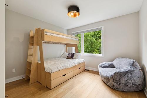 Bedroom - 1100 Allée Du Géant, Mont-Tremblant, QC - Indoor Photo Showing Bedroom