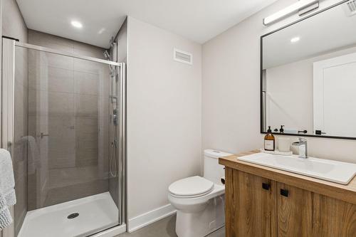 Bathroom - 1100 Allée Du Géant, Mont-Tremblant, QC - Indoor Photo Showing Bathroom