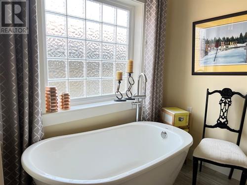 78 Bayview Road, Springdale, NL - Indoor Photo Showing Bathroom