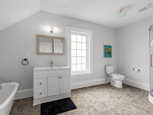 2133 New Cheverie Road, Cheverie, NS 