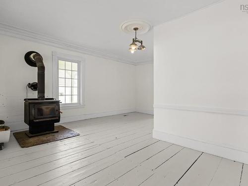 2133 New Cheverie Road, Cheverie, NS 