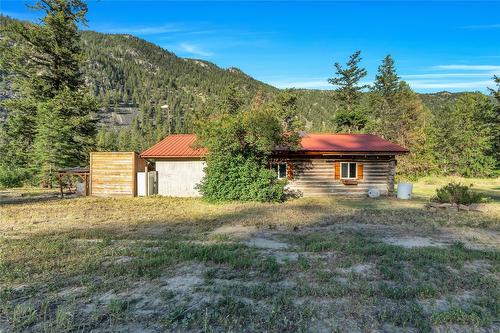 1840 Highway 3, Princeton, BC - Outdoor
