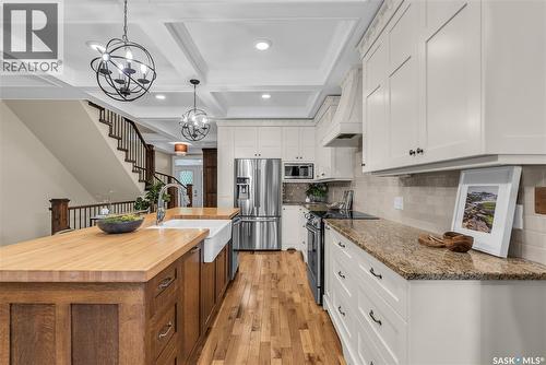 1339 Osler Street, Saskatoon, SK - Indoor Photo Showing Kitchen With Upgraded Kitchen
