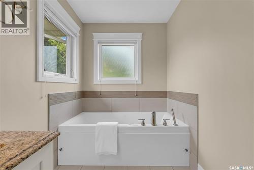 1339 Osler Street, Saskatoon, SK - Indoor