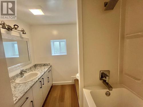 524-526 E 8Th Avenue, Prince Rupert, BC - Indoor Photo Showing Bathroom