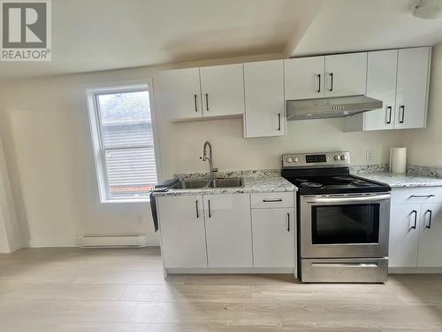 524-526 E 8Th Avenue, Prince Rupert, BC - Indoor Photo Showing Kitchen With Double Sink With Upgraded Kitchen