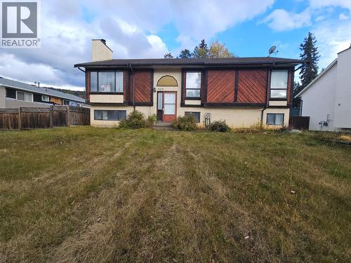 323 Cottonwood Avenue  Tumbler Ridge, BC V0C 2W0