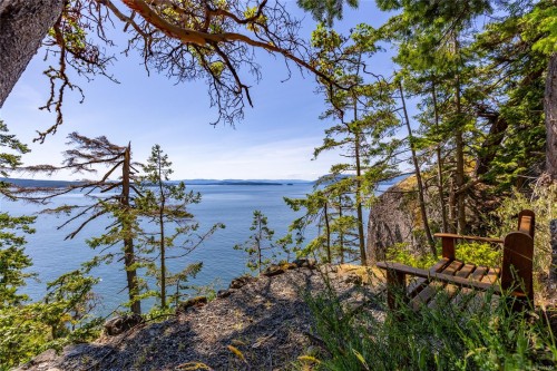 3803 Cutlass Crt, Pender Island, BC 