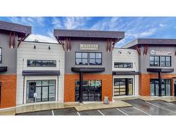 102 8344 YOUNG ROAD|Chilliwack Proper South  Chilliwack, BC V2P 4N9