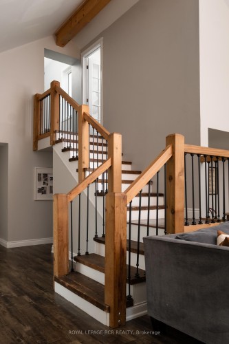 6175 Fourth Line, Erin, ON - Indoor Photo Showing Other Room