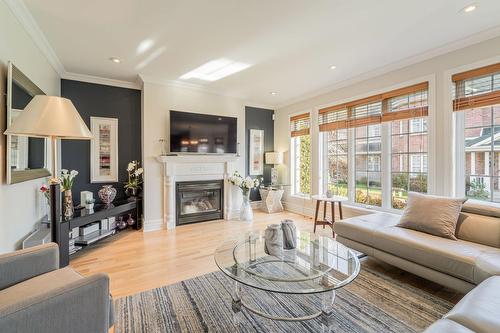 371 Rue de l'Harmonie  Laval (Duvernay), QC H7A 4E7