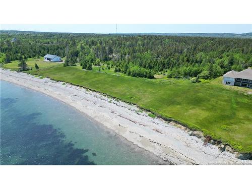 - Bancroft Point Rd, Grand Manan, NB 