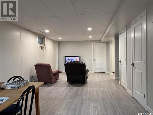 208 7Th Street E, Wynyard, SK - Indoor