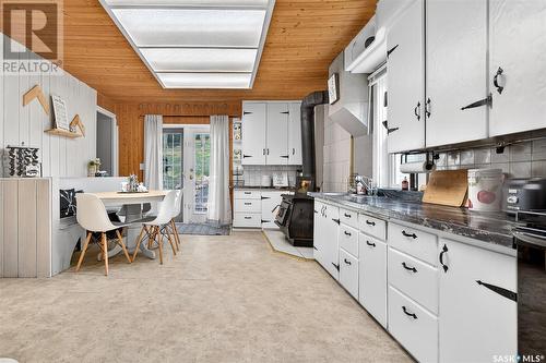 3 Elliott Drive, Sun Valley, SK - Indoor Photo Showing Kitchen